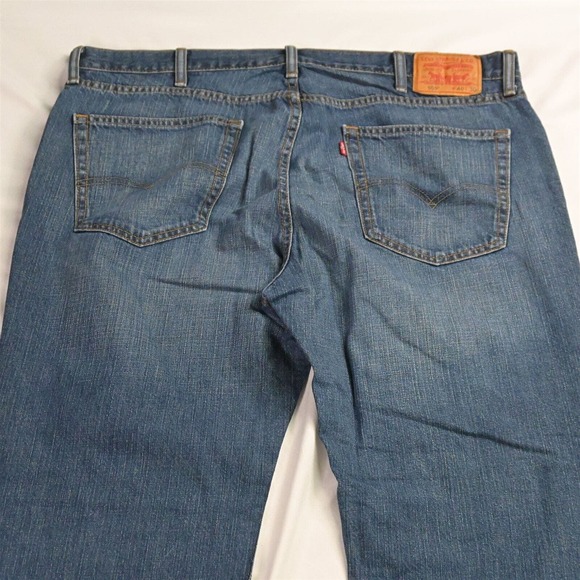 Levis 40 x 30 559 Relaxed Straight Medium Wash Denim Jeans - Picture 6 of 12